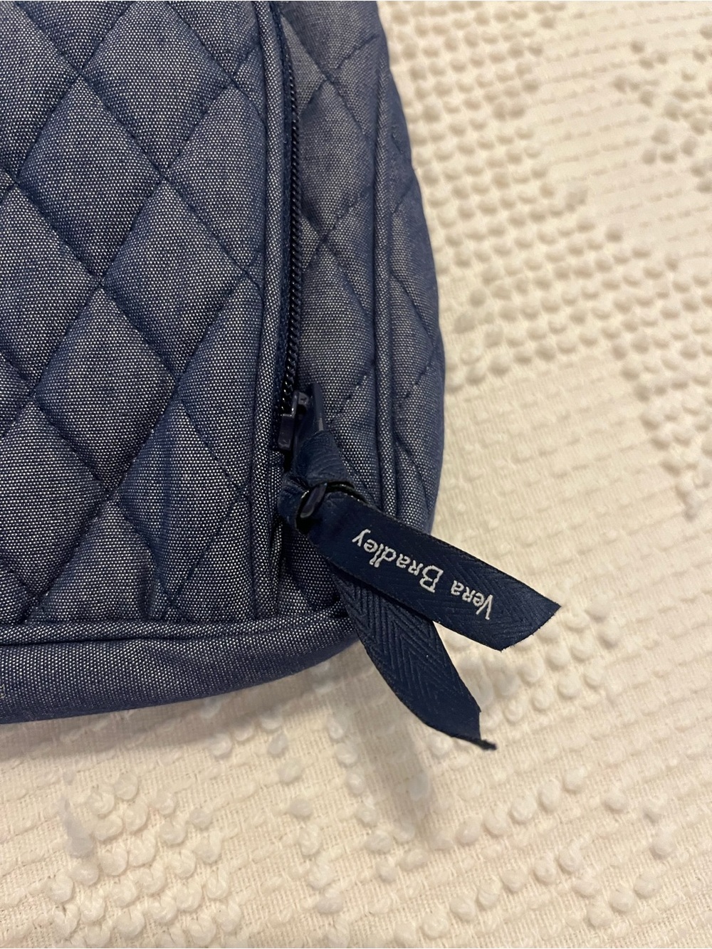Vera Bradley Little Hipster in Quilted Denim, LNWOT - Picture 3 of 13